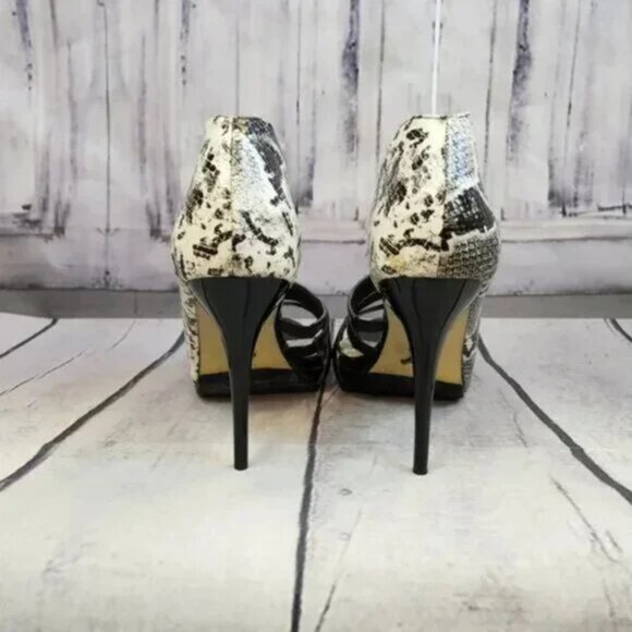 Dollhouse Animal Print Open Toe Heels - Picture 5 of 7